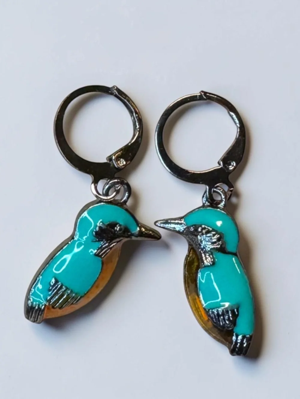 NWT Kingfisher Bird Enamel Hoop Earrings NWT